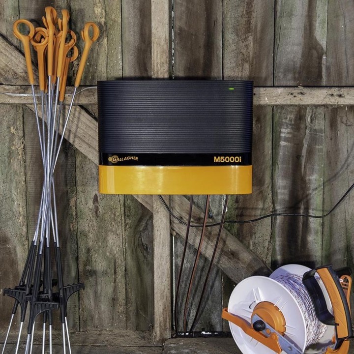 Électrificateur M5000i sur secteur 230 Volt Gallagher