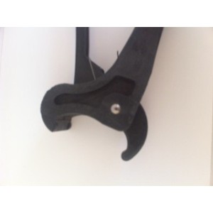 Pince BekaFix - pour grillages et poteaux Bekafix de Betafence
