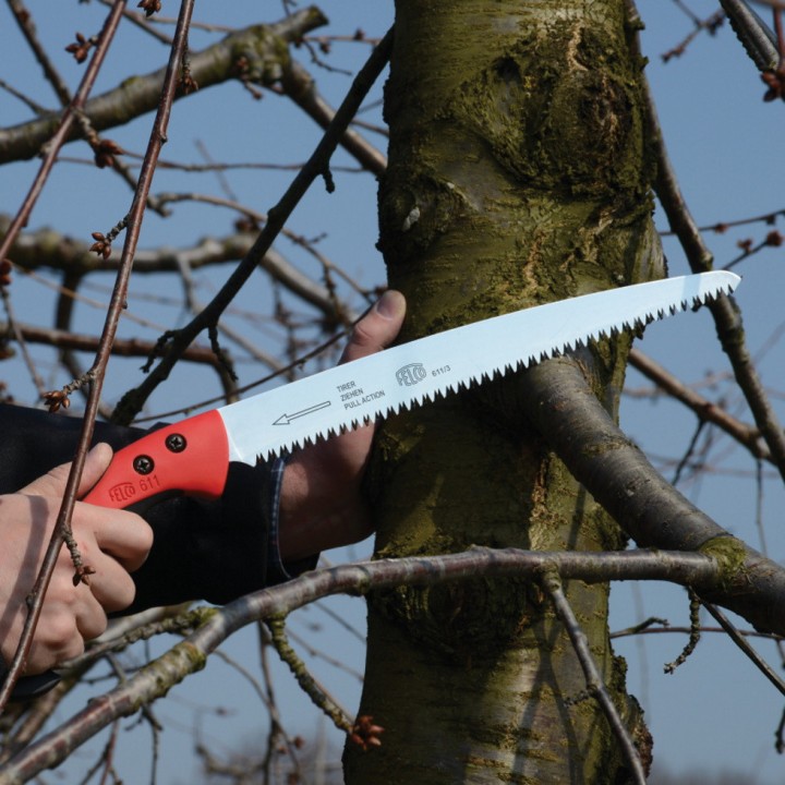 Scie à coupe tirante Lame 33cm avec étui FELCO 611