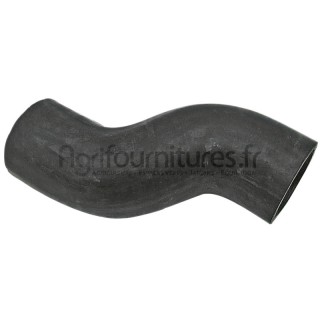 Durite coudée inférieure de radiateur Ø 48 mm pour McCORMICK et IHC