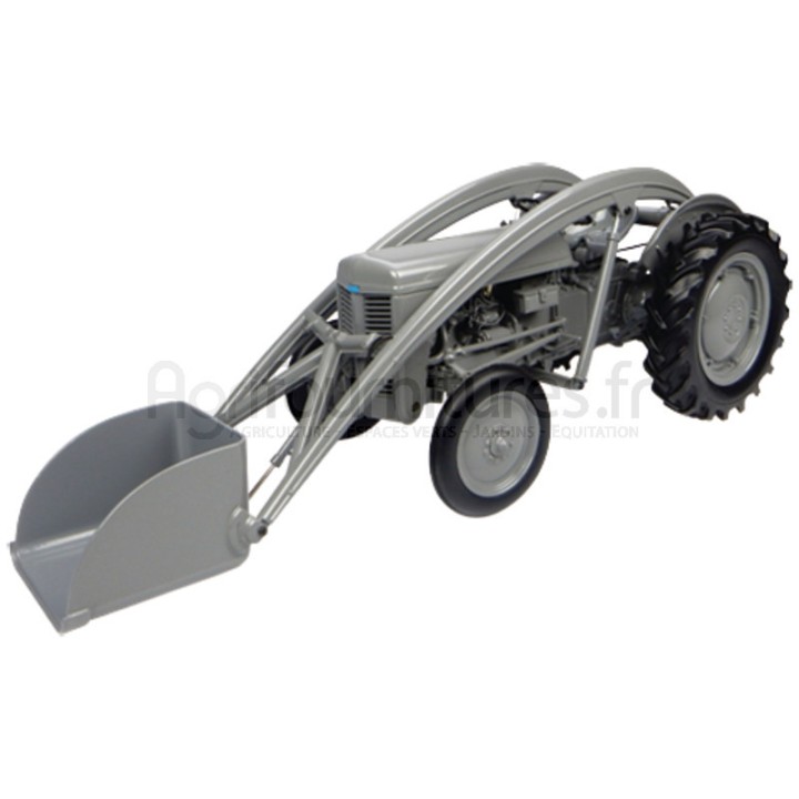 Ferguson TEA-20 (1947) avec chargeur frontal Universal Hobbies