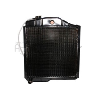 Radiateur de refroidissement Bepco 37/150-134 pour tracteur