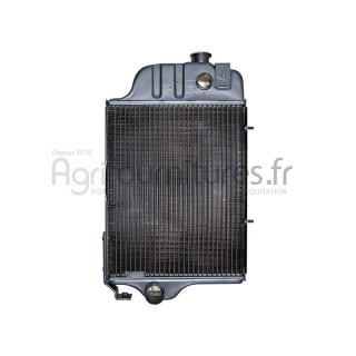 Radiateur de refroidissement Bepco 26/150-37 pour tracteur