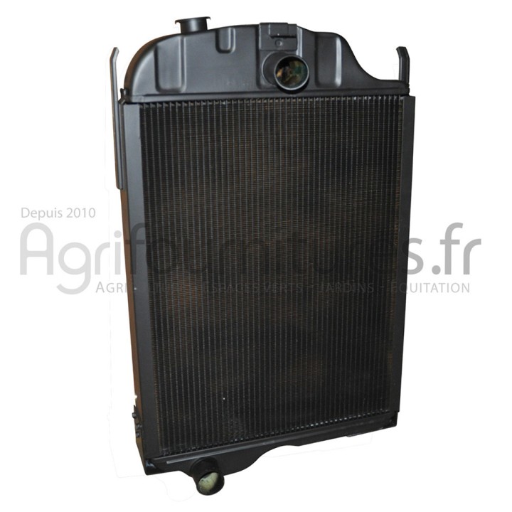 Radiateur de refroidissement Bepco 26/150-67 pour tracteur