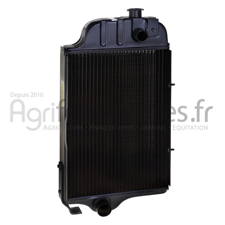 Radiateur de refroidissement Bepco 26/150-38 pour tracteur