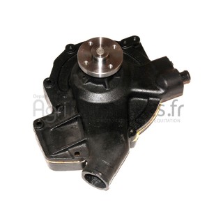 Pompe à eau de refroidissement Bepco 26/130-210 pour tracteur