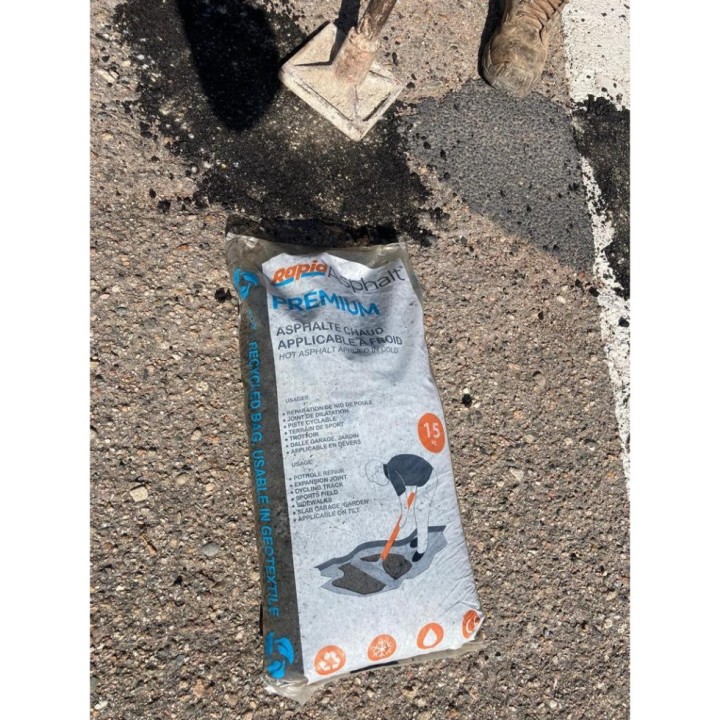 Enrobé - Goudron - Bitume à froid Premium longue durée Rapid Asphalt, Prêt à l'emploi sac 15 kg