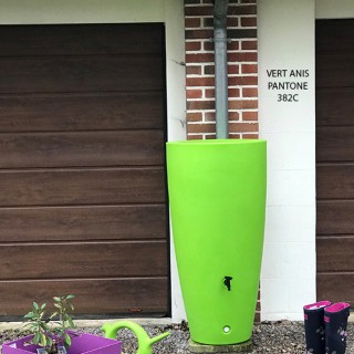 Pot conique récupérateur d'eau vert anis 200 L Plast'Up