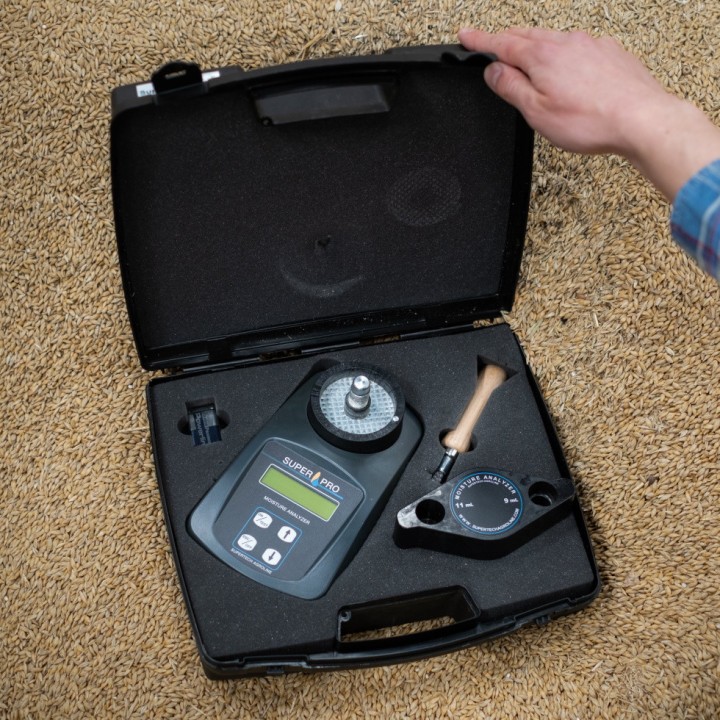Humidimètre portable Superpro Agrolog avec broyeur intégré