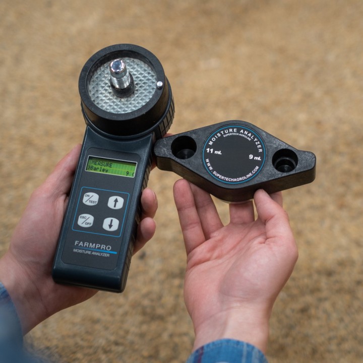 Analyseur d'humidité portable Farmpro Agrolog pour grains avec broyeur intégré