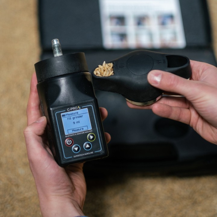 Humidimètre portable C-Pro Agrolog avec broyeur intégré connecté