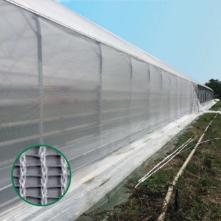 Brise vent blanc 106g/m², dim. 4 x 85 m