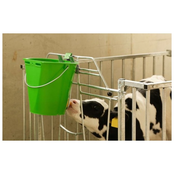 Sécurité antidécrochage Bucket Guard pour seau à veau Kerbl