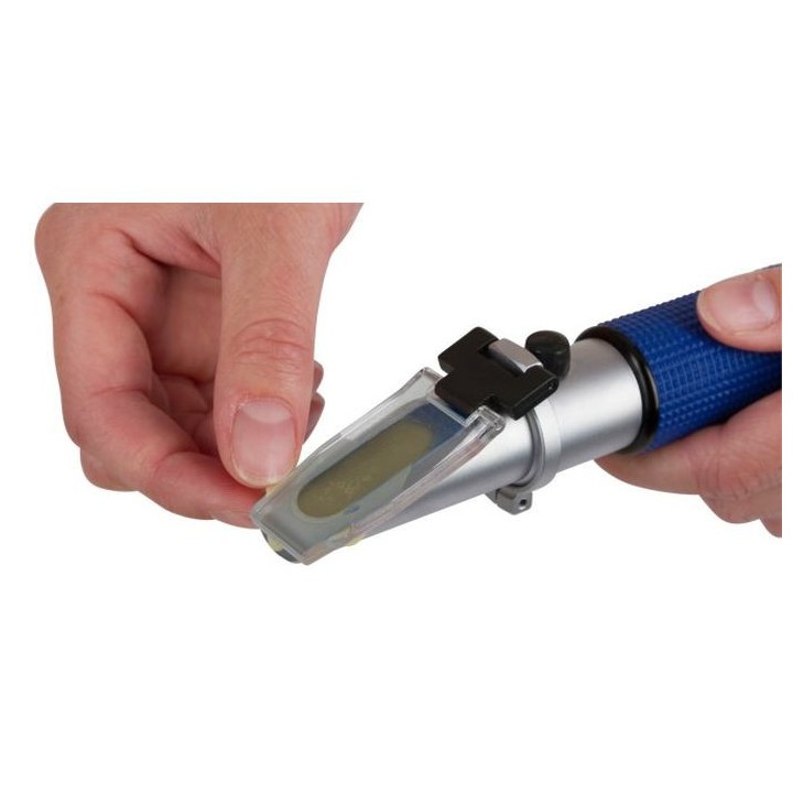 Réfractomètre - appareil de mesure du colostrum Kerbl