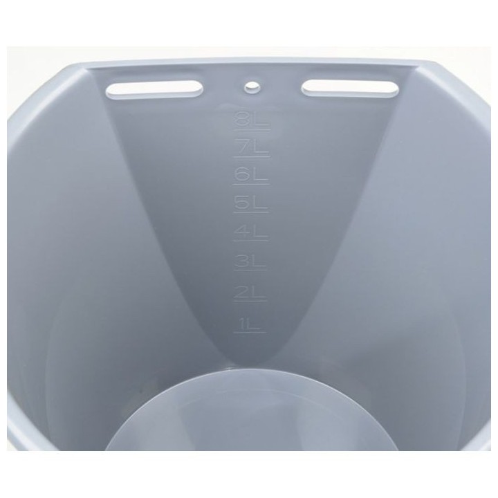 Seau pour veau gris 8 L avec clapet et tétine rouge Kerbl