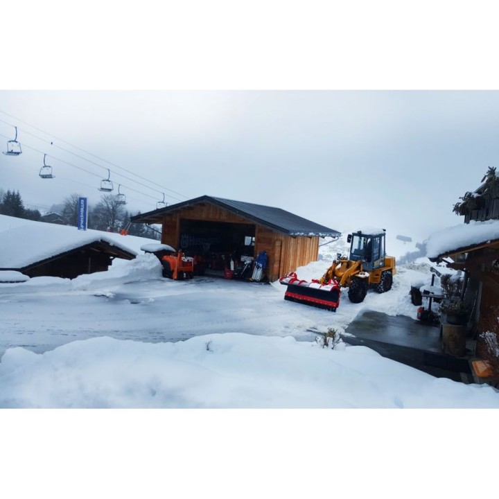 Lame de déneigement SNOWNET 2500 Rabaud + Attache tracteur 3 points avant