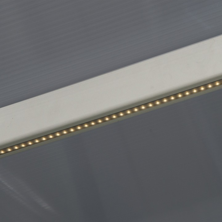 Barre Lumineuse à LED Canopia avec commande de gradation à distance
