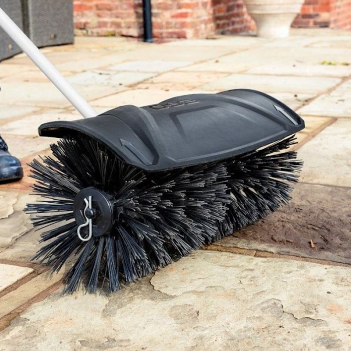 Balai brosse BBA2100 EGO - Largeur 560 mm - sans batterie - ni chargeur