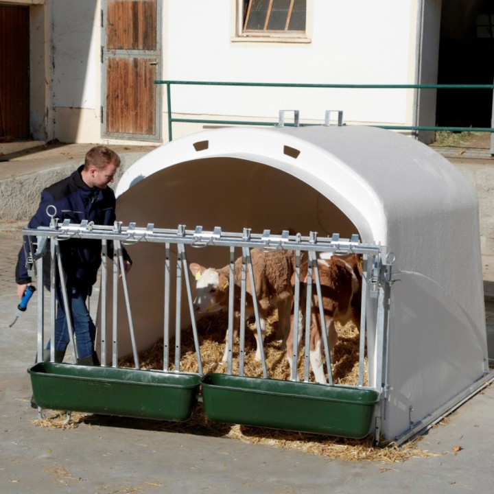 Niche à veaux collective Kerbl, avec cornadis CalfHouse Premium XL