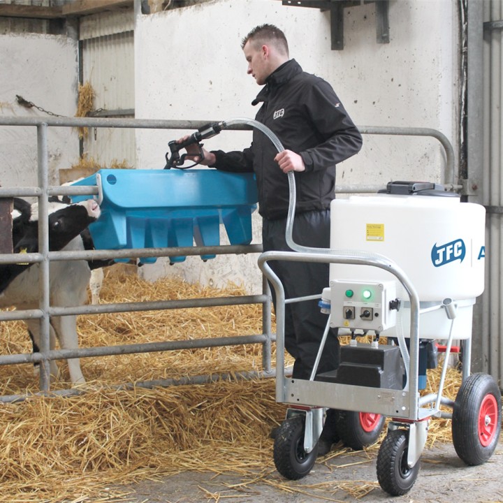 Chariot à Lait JFC Agri, 170 L avec mélangeur motorisé, pompe de distribution