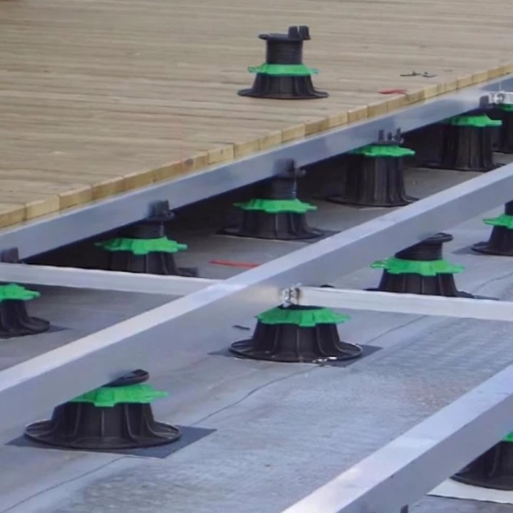 Plot Terrasse Bois ou Composite Réglable Hauteur 50-80 mm Gamme Essentiel Jouplast, paquet de 11 unités