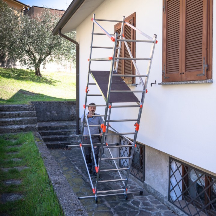 Échafaudage aluminium multifonction pliable 4 en 1 Fast&Lock 200, hauteur travail max. 2,87 m ou 3, 99 m