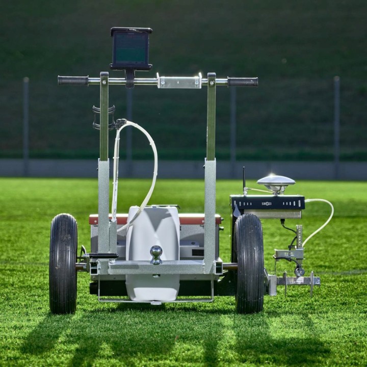 Appareil traçage semi autonome SWOZI Push, tablette Samsung pro, abonnement annuel 3 sports (foot, rugby, athlétisme), base RTK
