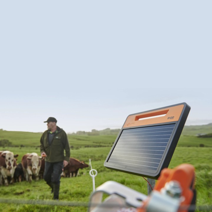 Électrificateur solaire S120li avec batterie batterie lithium (1,2 J - Solaire) Gallagher