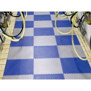 Pack de 10 Dalles 50 x 50 cm antidérapantes IDEX, ép. 5 mm