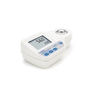 Réfractomètre Numérique HI 96832 Compact pour la Mesure du Propylène Glycol